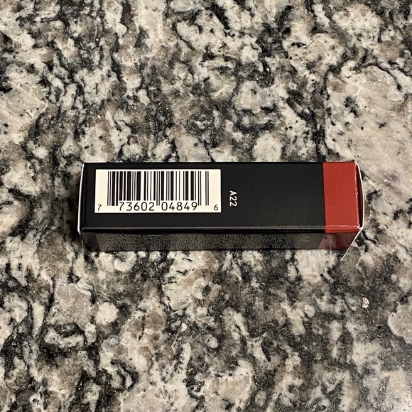 MAC Satin Mocha #813 Lipstick Brand NEW - Picture 7 of 7